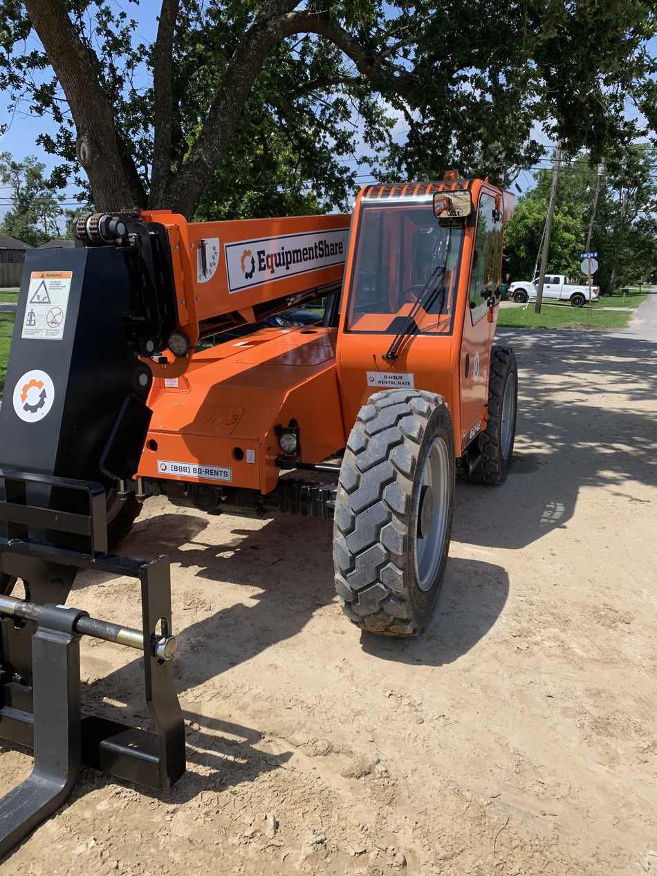 2021 SKYTRAK 6042