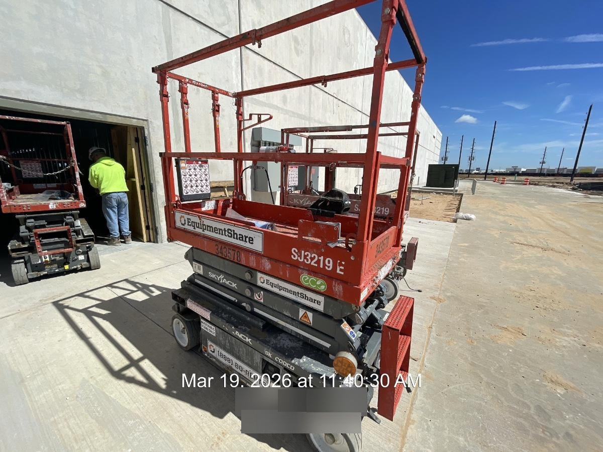 2023 SKYJACK SJ3219