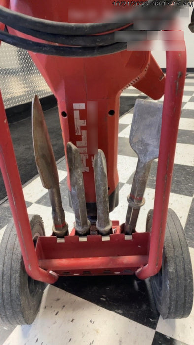 2022 HILTI TE 3000-AVR