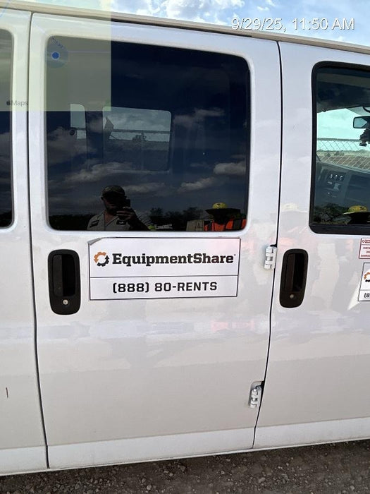 2023 CHEVROLET Express Van - Rental