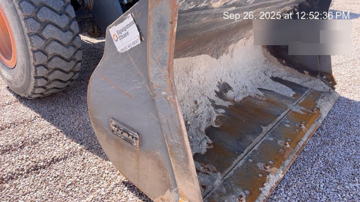 2021 DOOSAN 3.5 Yd Loader Bucket, Tooth