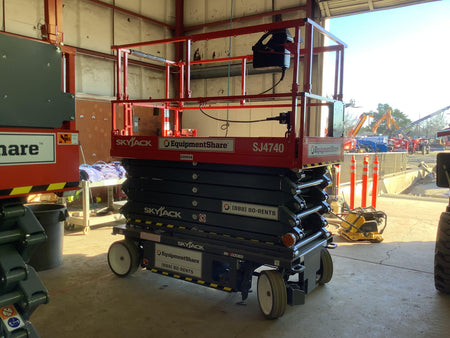 2022 SKYJACK SJ4740