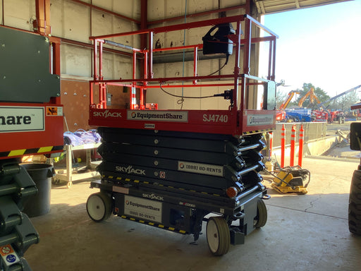 2022 SKYJACK SJ4740