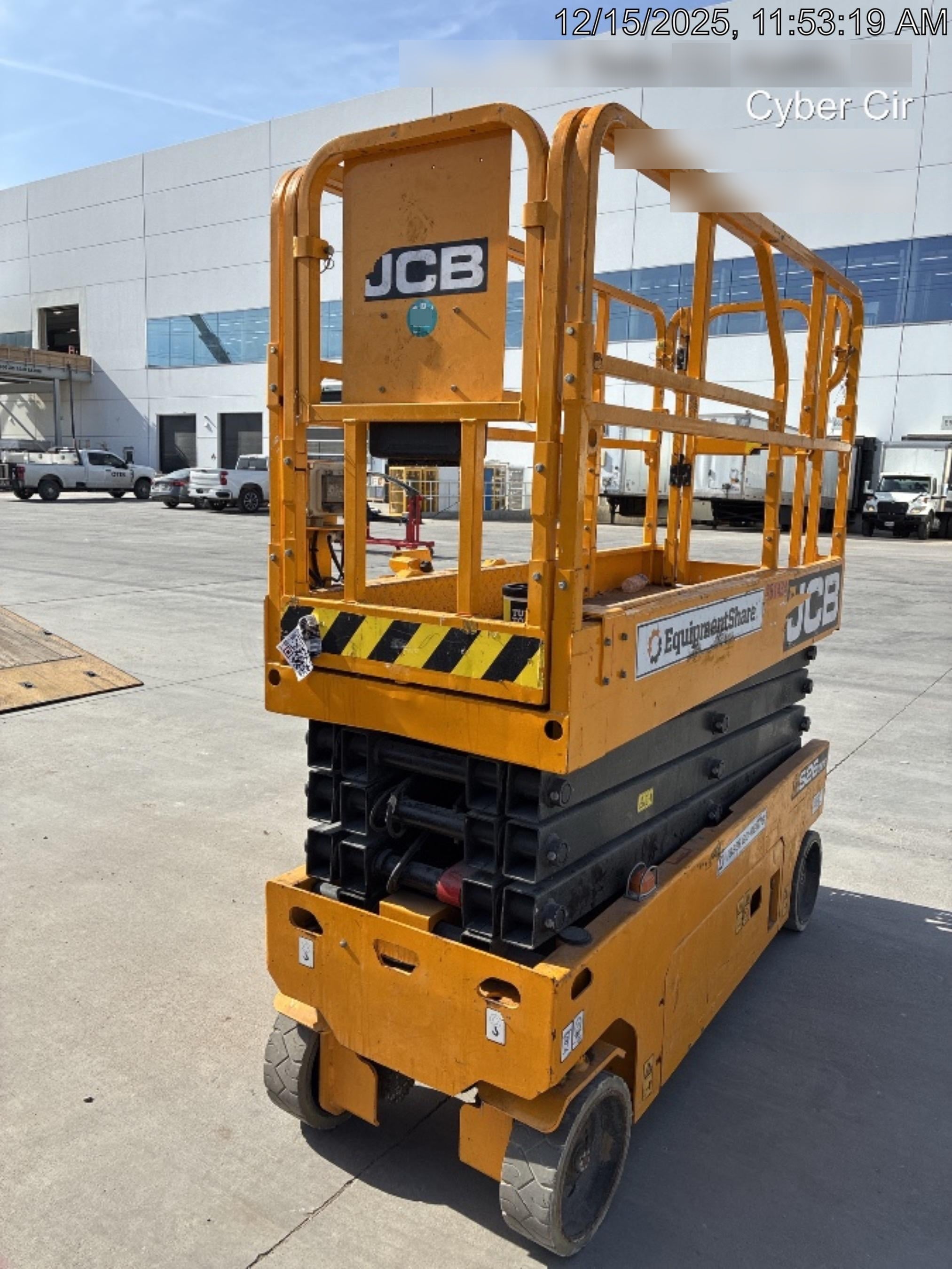 2023 JCB S2632E