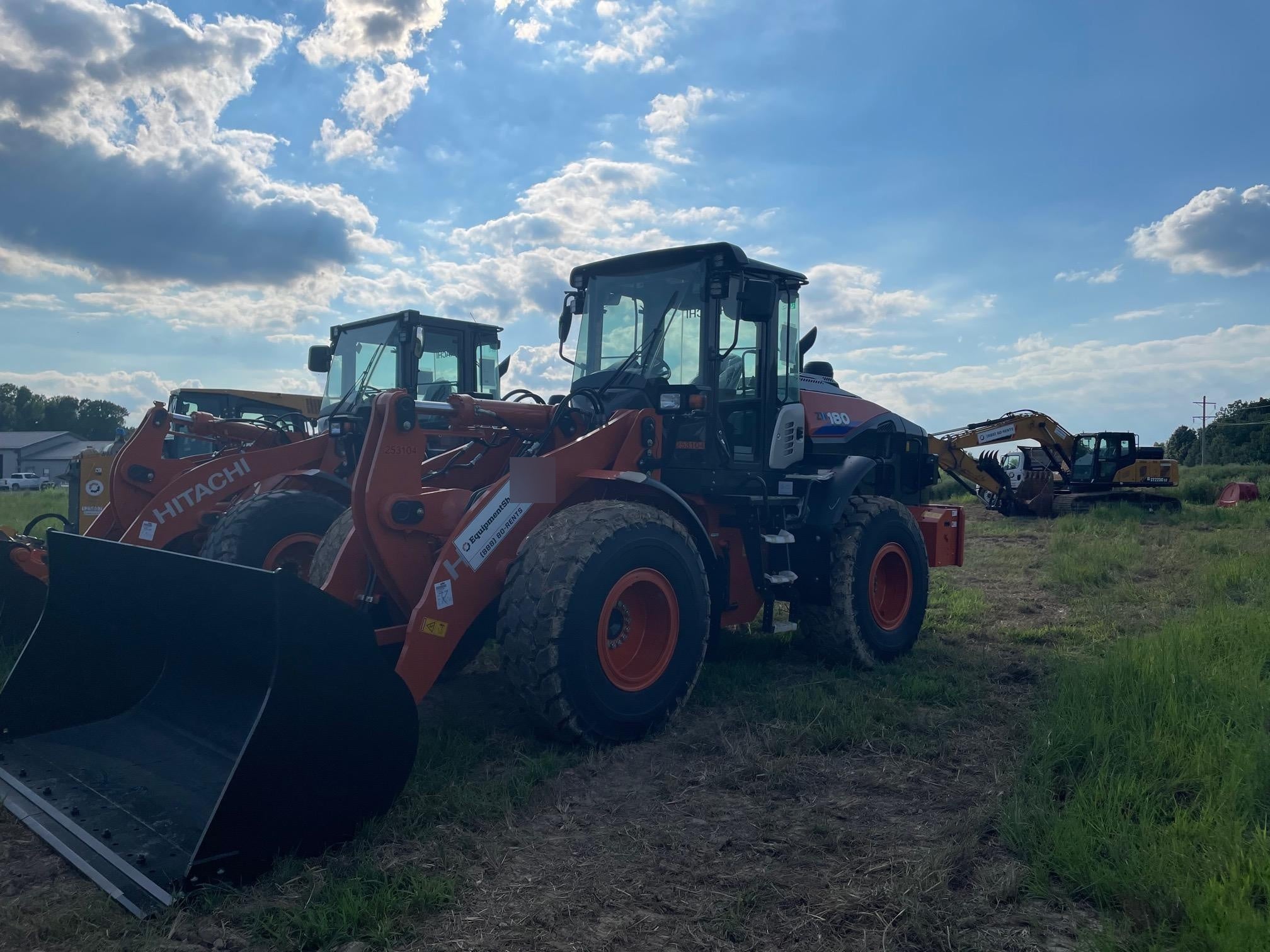 2022 HITACHI ZW180-6