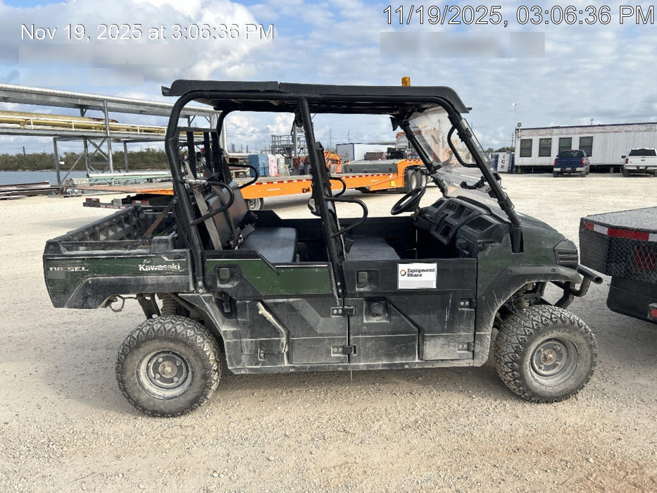 2019 Kawasaki Mule PRO-DXT Movement Alarm, Beacon, Hard Top, ES Track Hardware