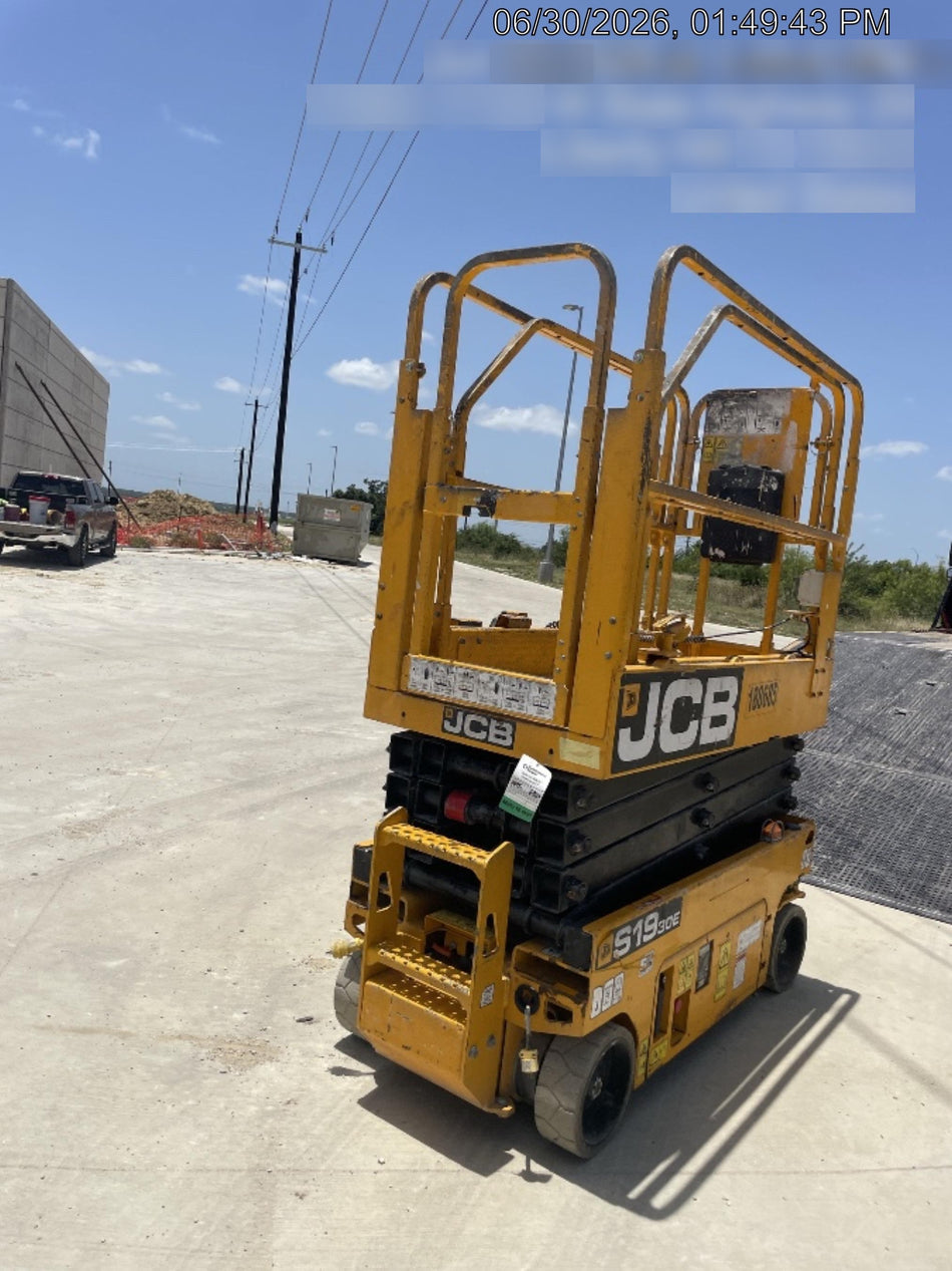 2021 JCB S1930E