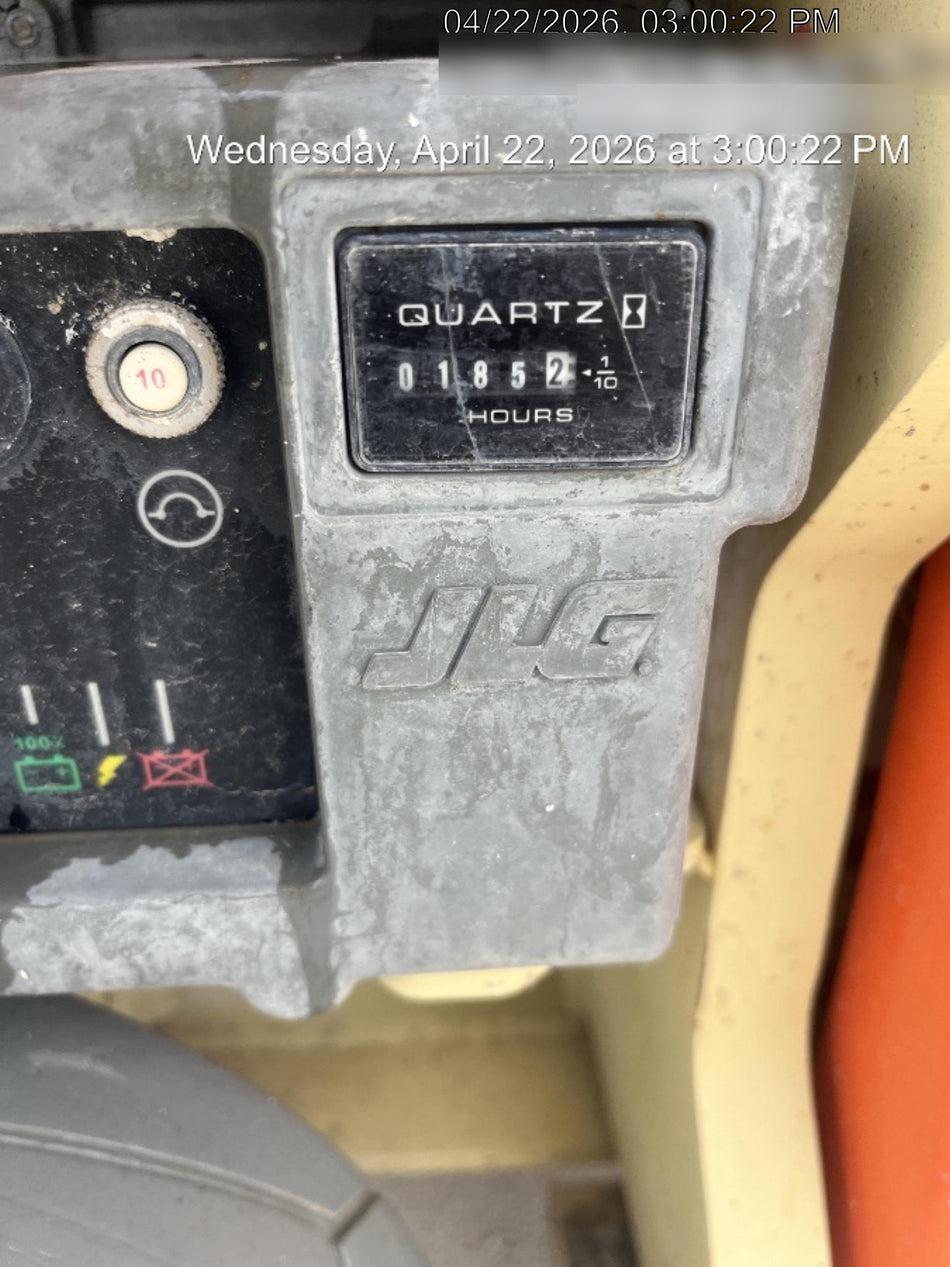 2016 JLG 1930ES