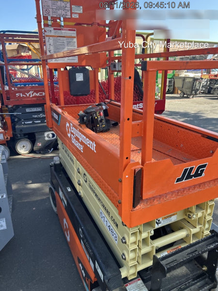 2025 JLG ES1932