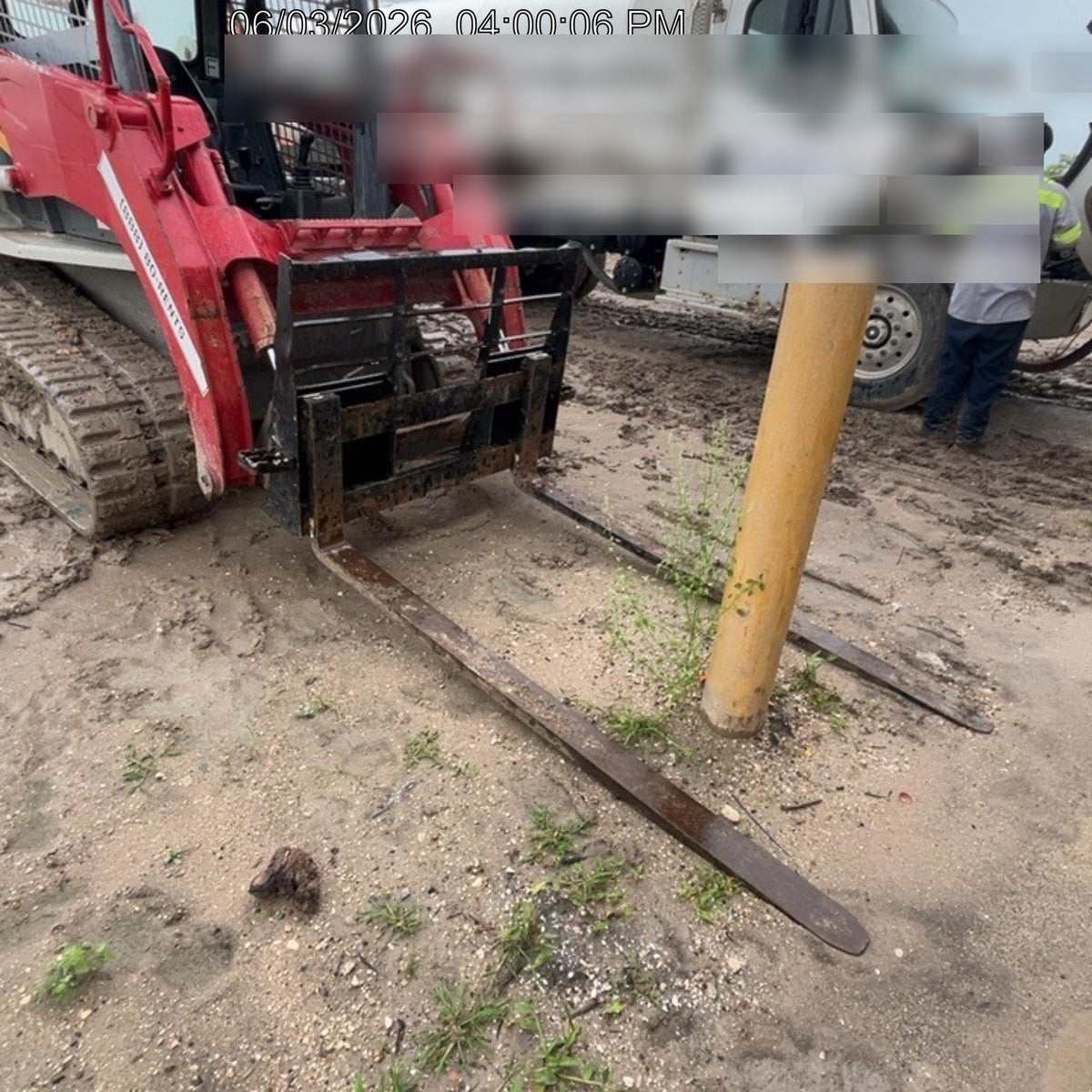 2025 ARROW MATERIAL HANDLING F5100CB - 72"