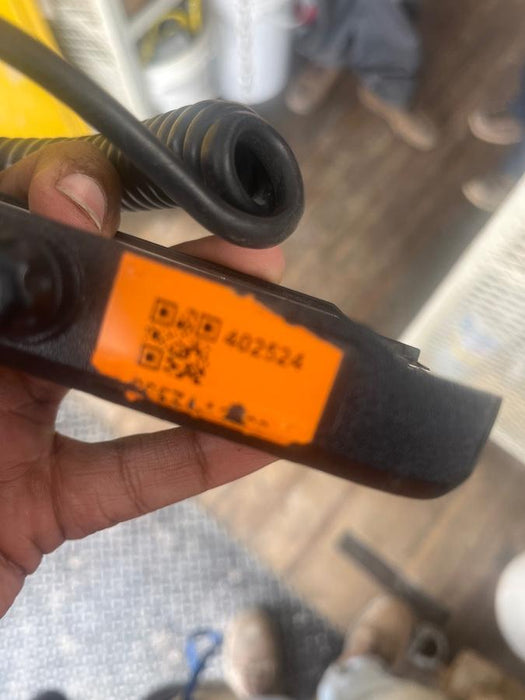 2024 MOTOROLA R7 DISPLAY