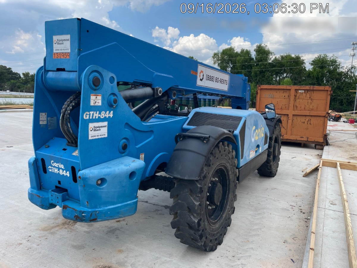 2021 GENIE GTH-844