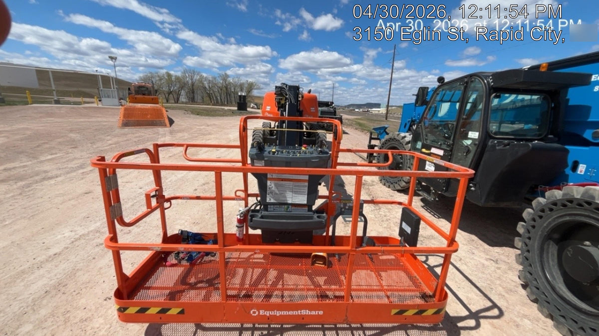 2025 JLG 660SJ