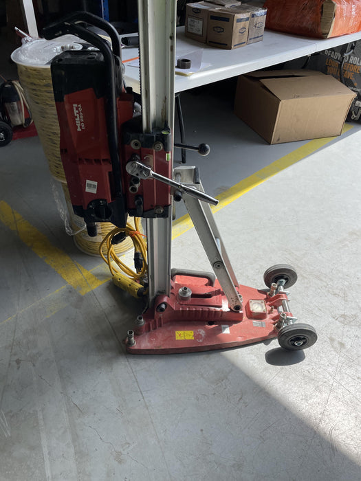 2022 HILTI DD250E