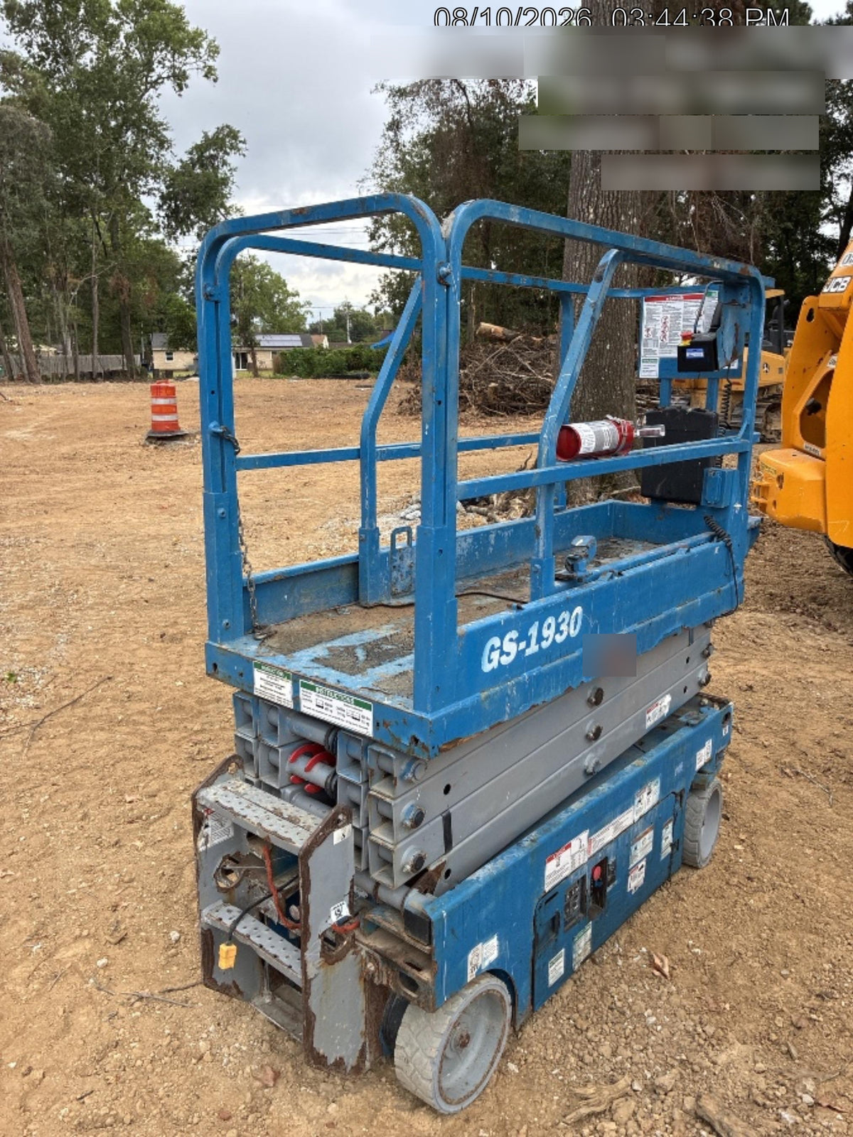2019 Genie GS-1930 Fixed Rails with Chain Entry