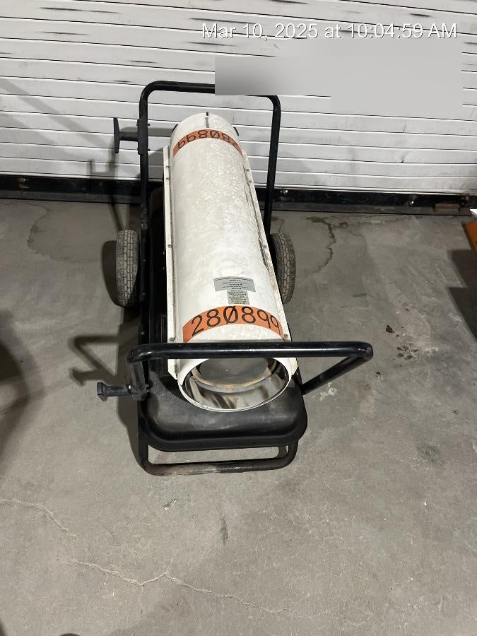 2022 LB WHITE Tradesman K175