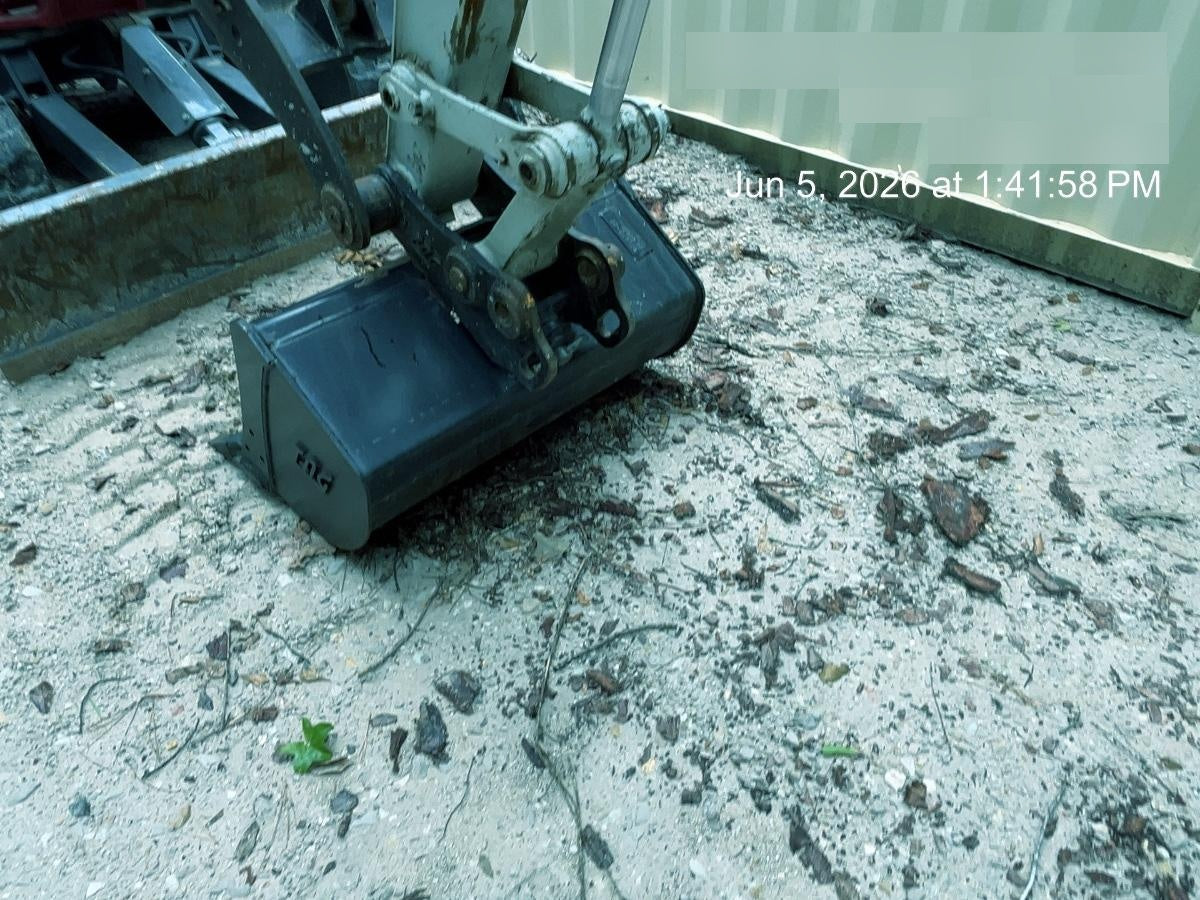 2025 TAKEUCHI TB250-2R
