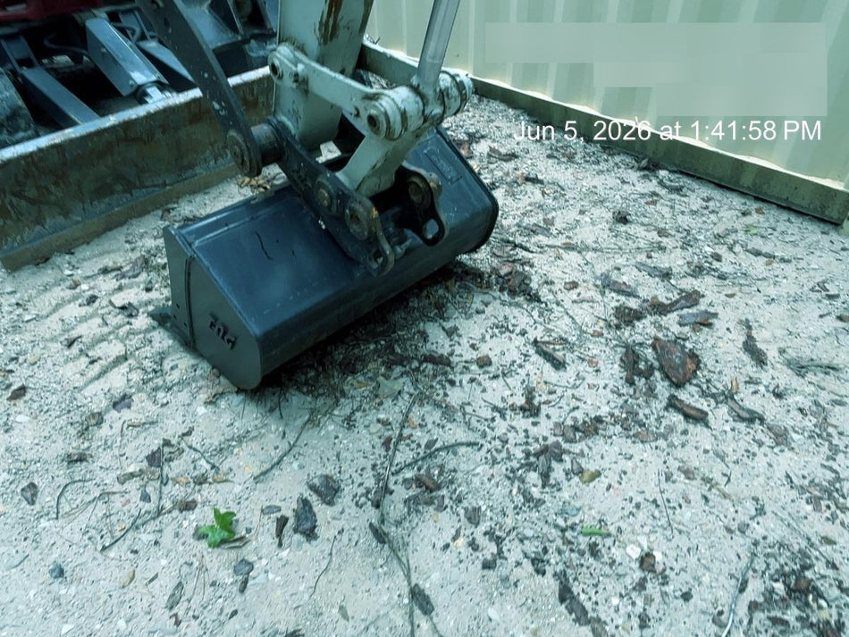 2025 TAKEUCHI TB250-2R