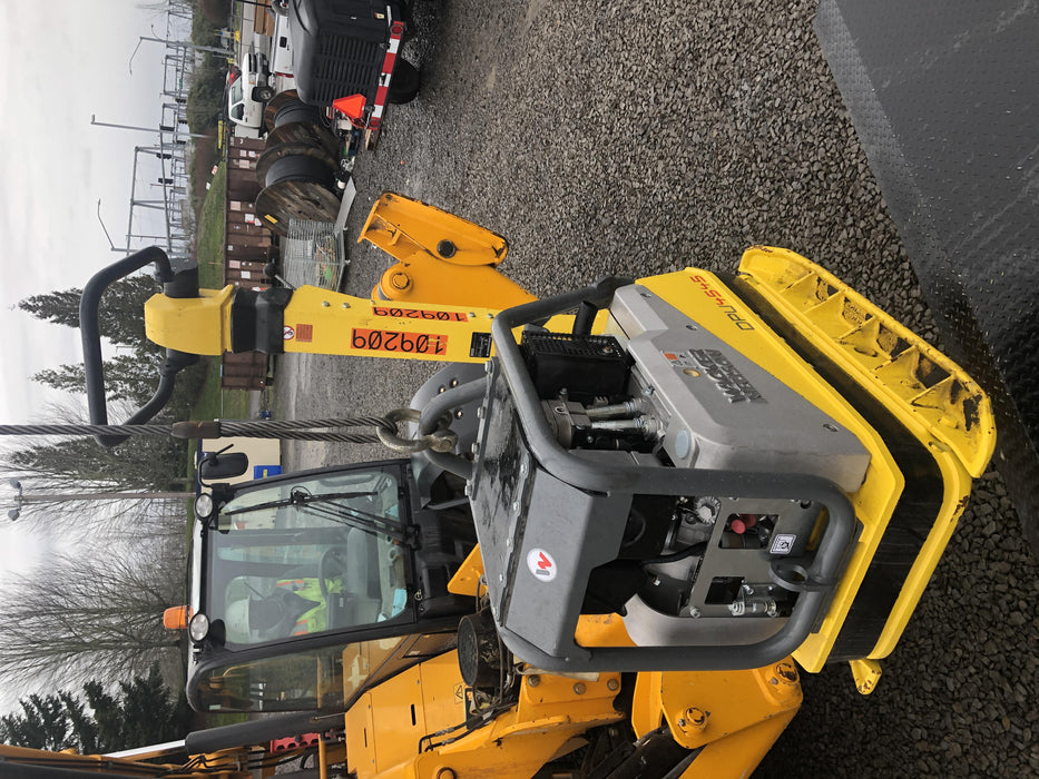 2020 Wacker Neuson DPU4545HEH Reversible Plate Compactor, Diesel