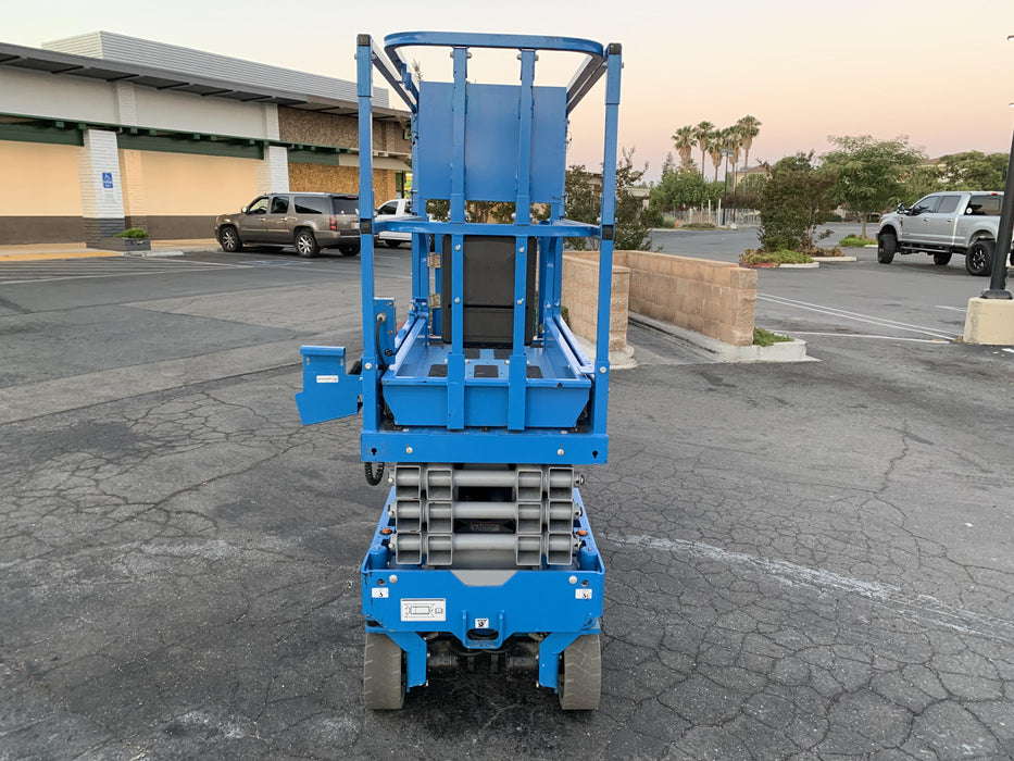 2020 Genie GS-1930 Solid Non Marking Tires, Beacon, Folding rails with half height swing gate, 800W Inverter