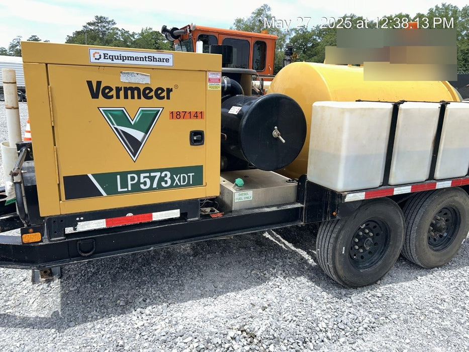 2021 Vac-Tron LP573XDT T4 Koehler Diesel Engine, 500 Gallon Debris Tank, x2 100 Gallon Water Tanks