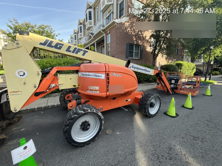 2021 JLG 600AJ
