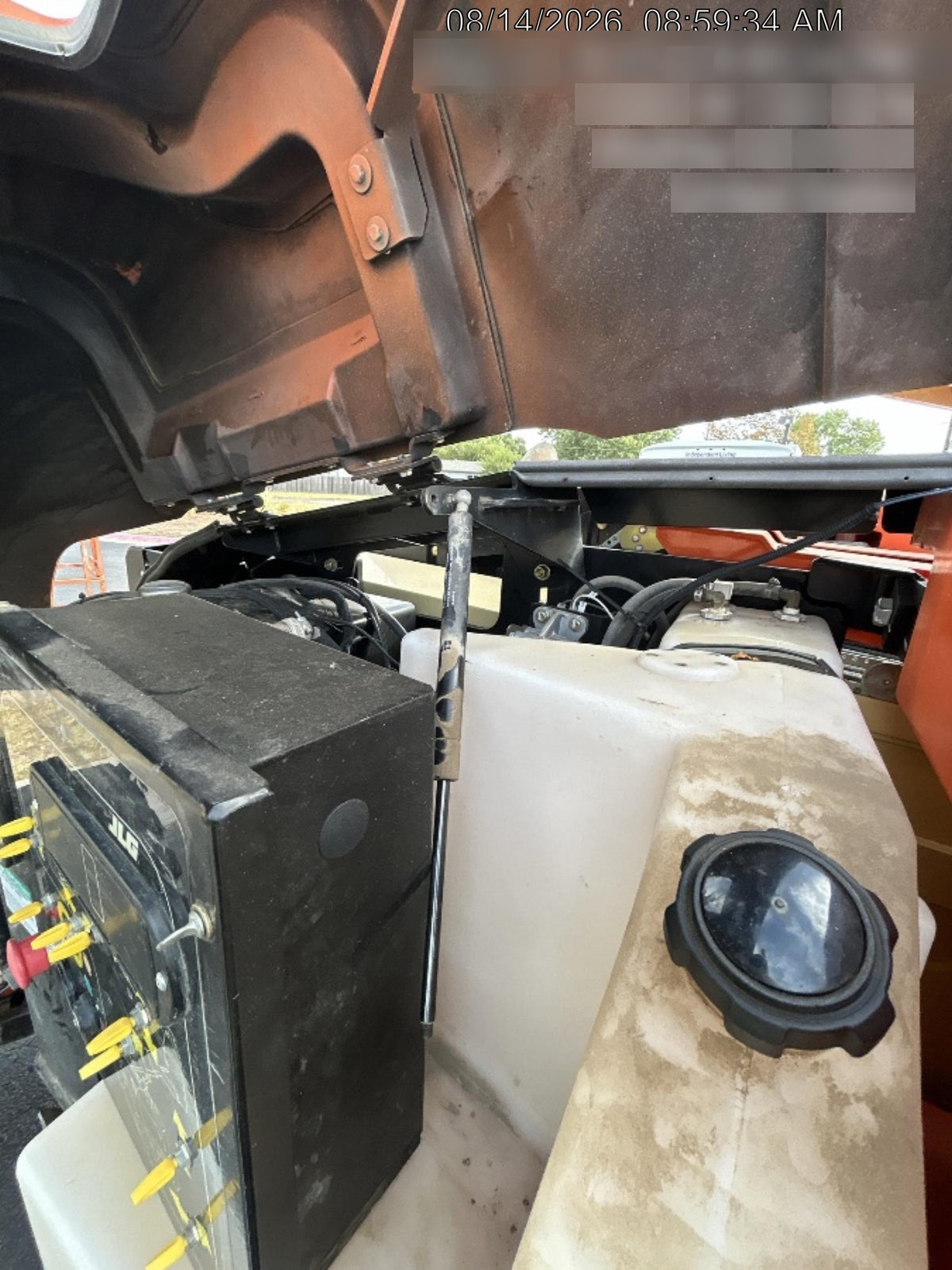 2021 JLG 600AJ