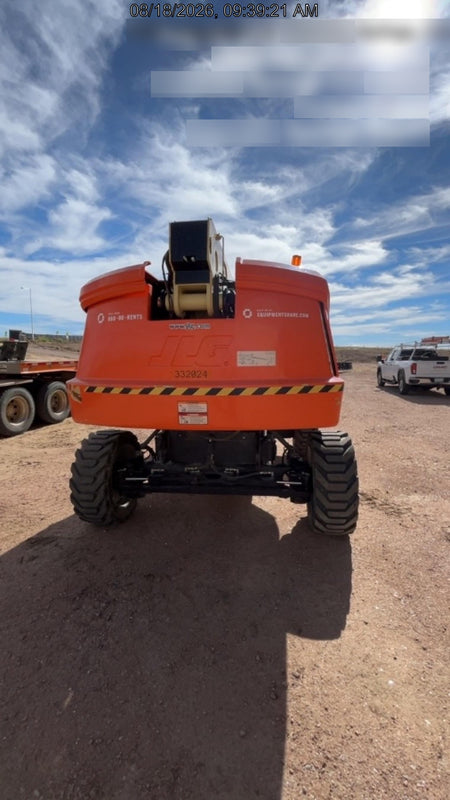 2023 JLG 660SJ