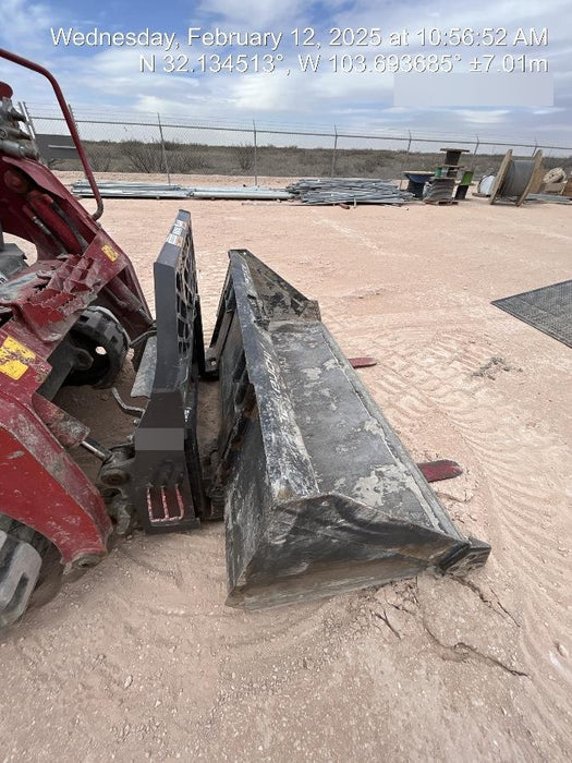 2022 PALADIN 48" Pallet Forks - Paladin