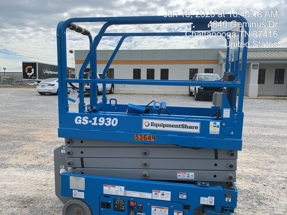 2019 Genie GS-1930 Fixed Rails with Chain Entry