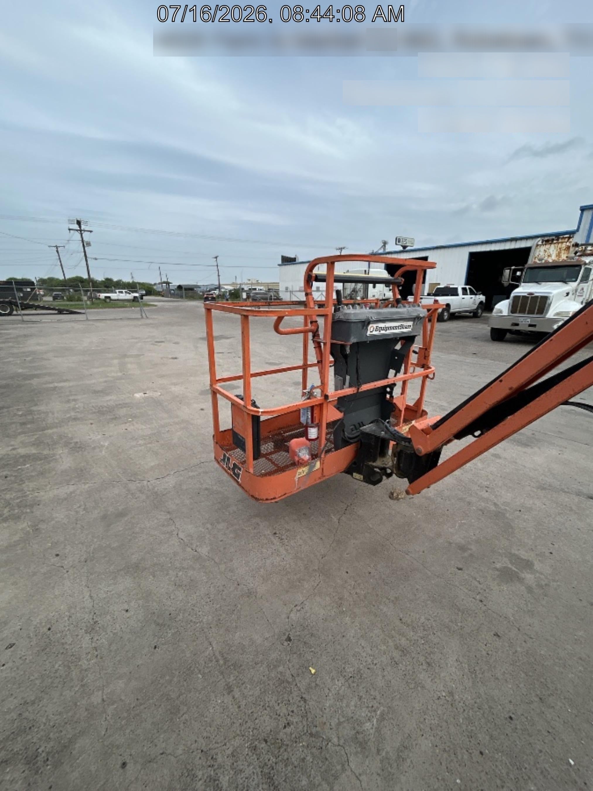 2019 JLG 450AJ
