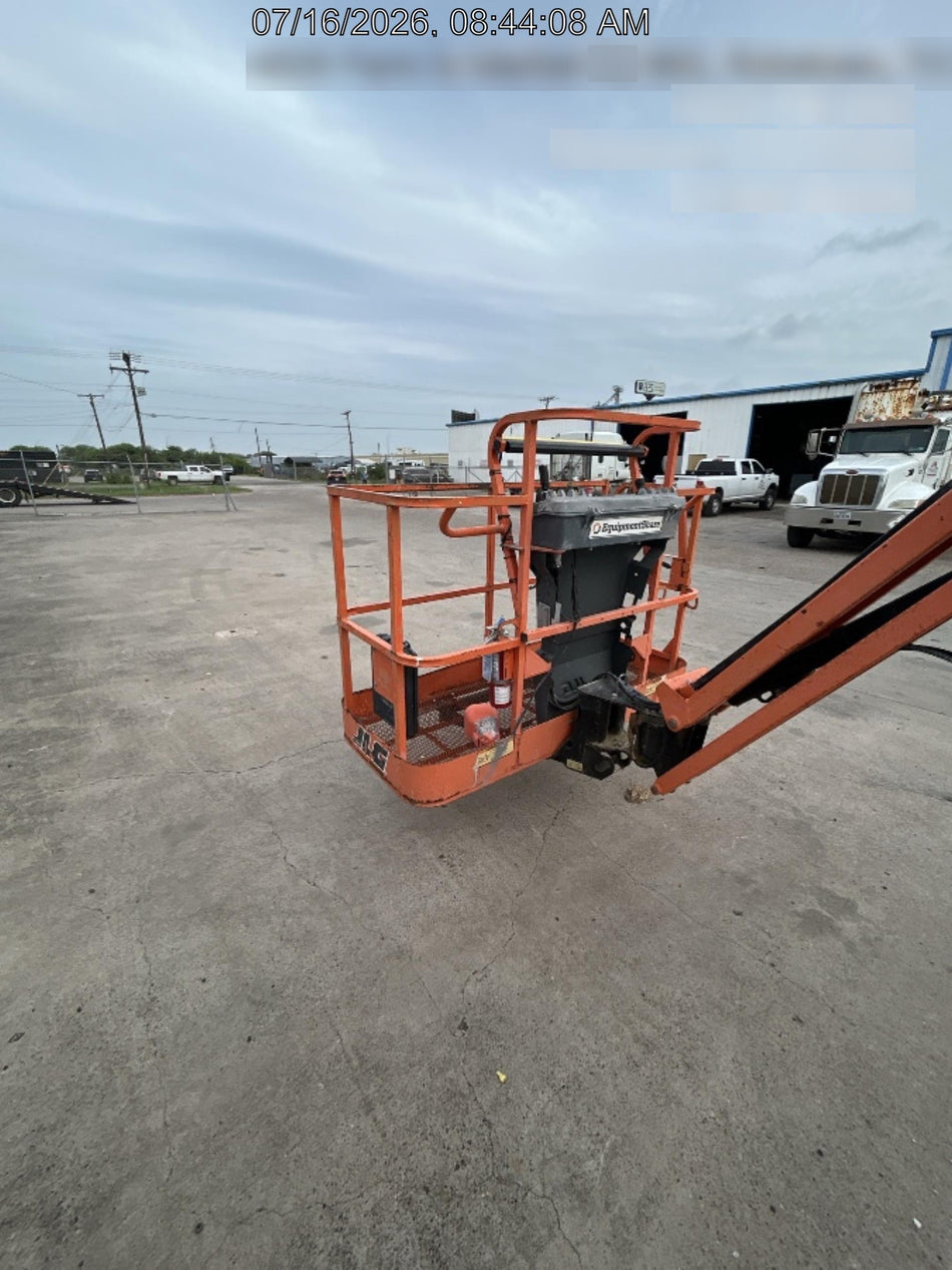 2019 JLG 450AJ