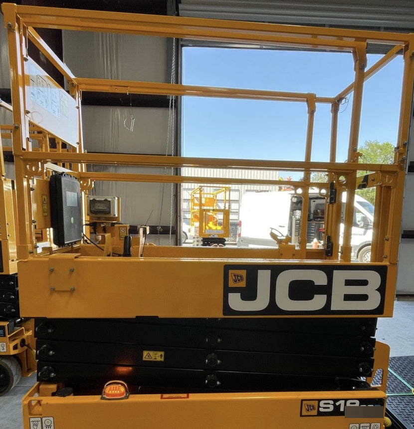 2024 JCB S1932E