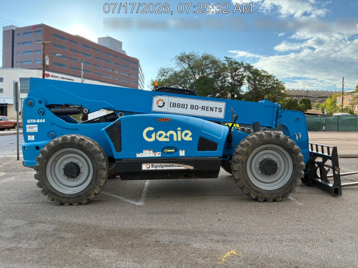 2023 GENIE GTH-844