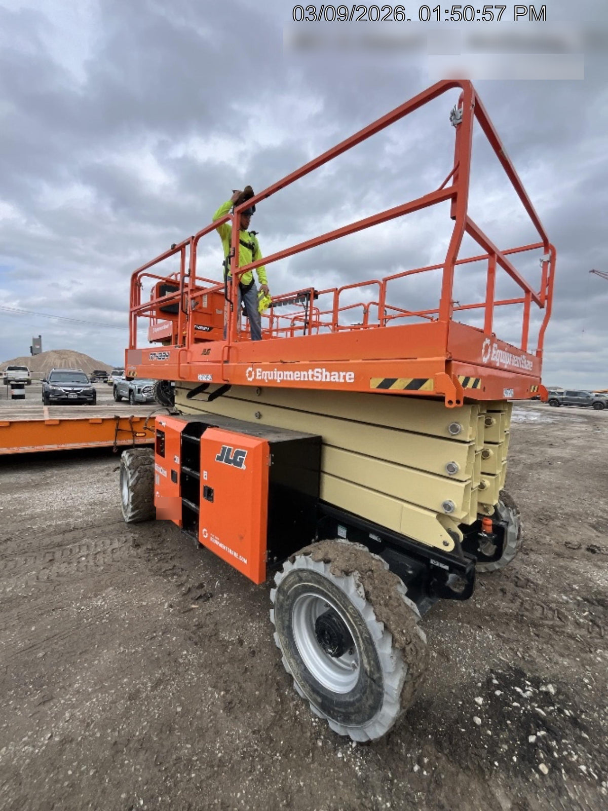 2025 JLG RT4394