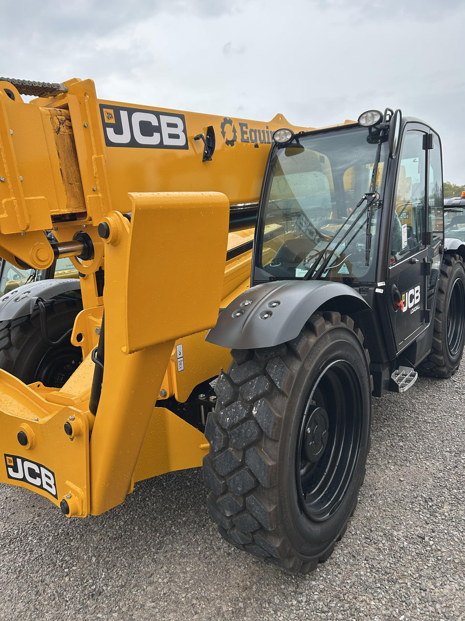 2025 JCB 510-56
