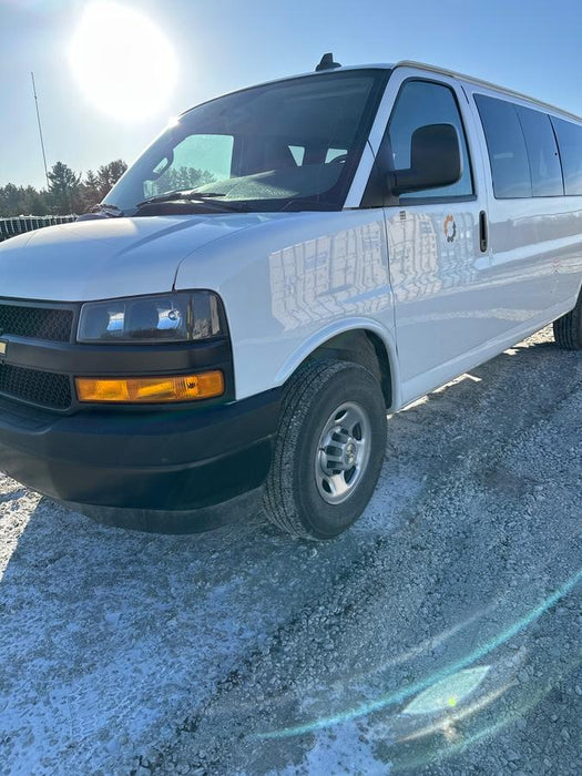 2023 CHEVROLET Express Van - Rental