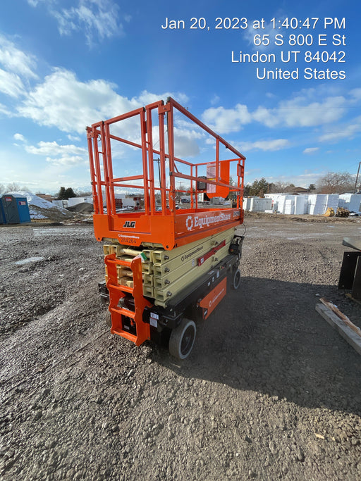 2022 JLG R4045