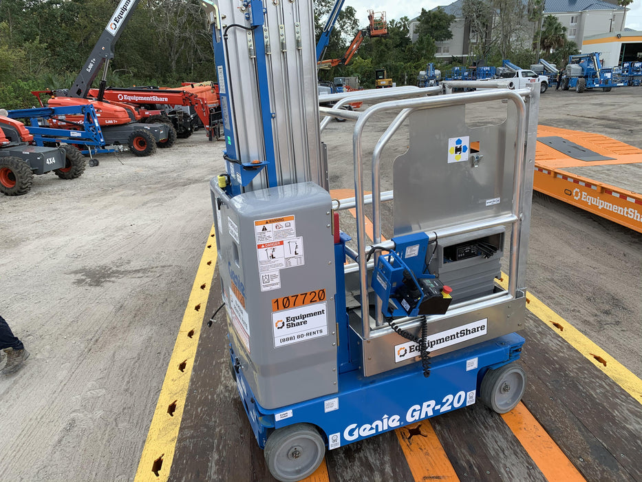 2020 GENIE GR-20
