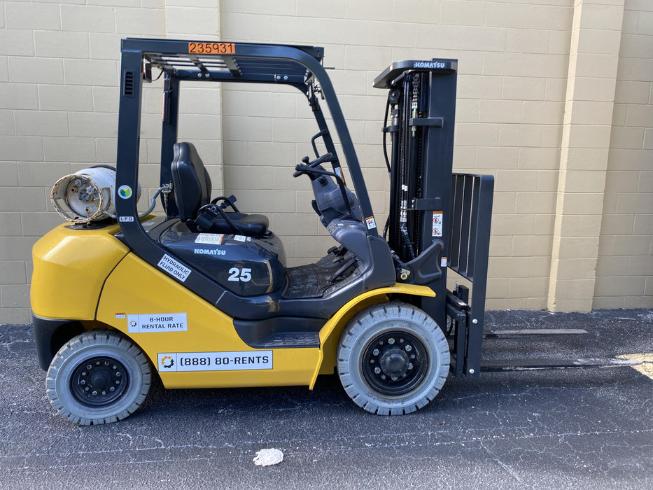 2022 KOMATSU FG25T-16