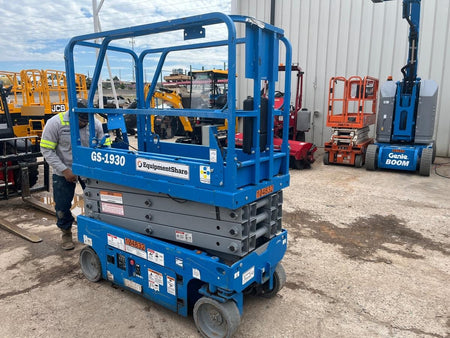 2020 Genie GS-1930 Fixed rails with chain entry gate - Pre A92.20