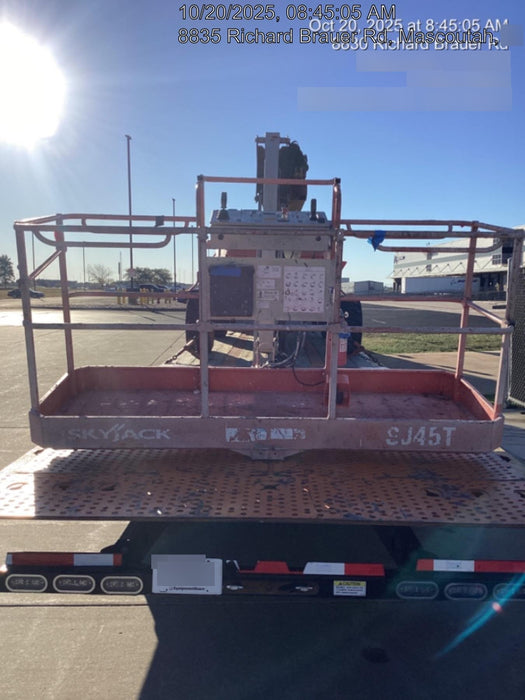 2017 SKYJACK SJ45T+