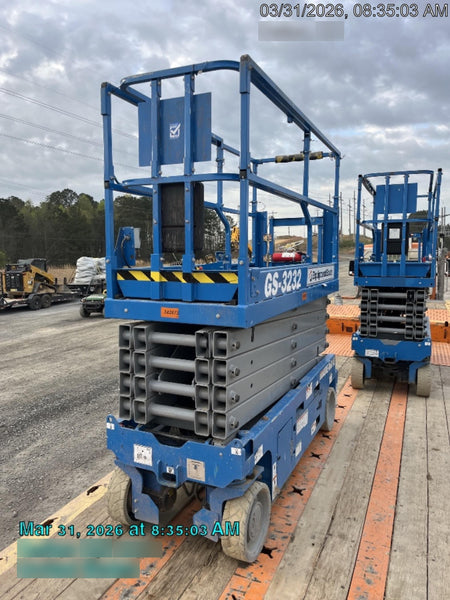 2023 GENIE GS-3232