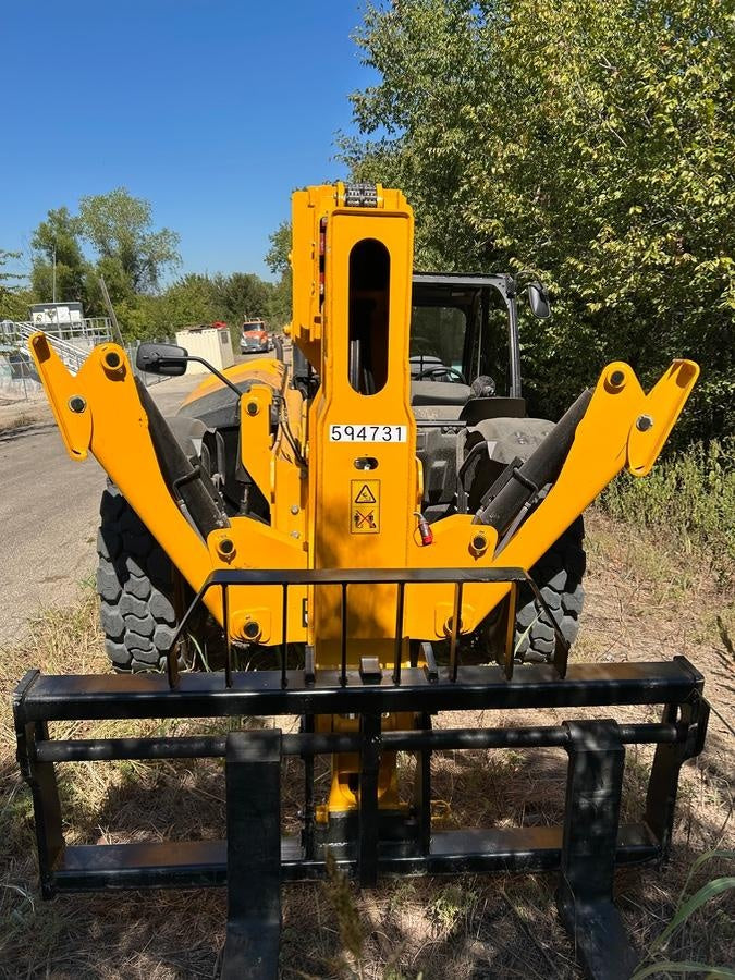 2025 JCB 512-56