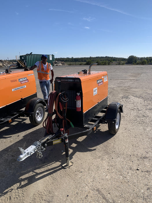 2021 Lincoln Electric Vantage 322 Vantage 322 Ready Pak 3 w/ Decals, ORANGE (includes trailer, cable rack, fender light kit) NO Telematics