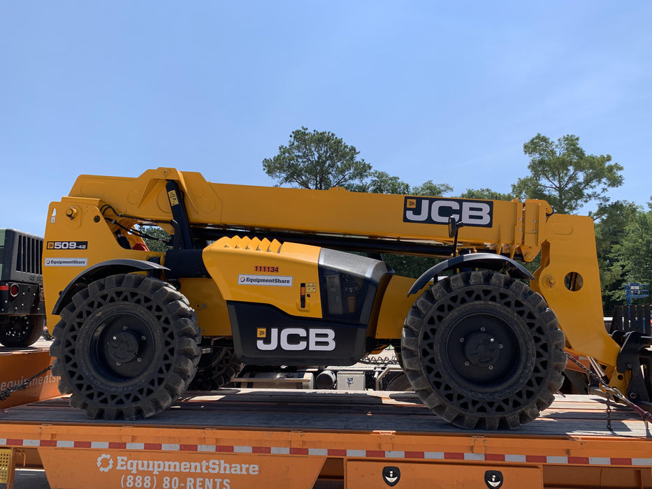2020 JCB 509-42 Cab/Heat/Air, Solid Tires, Work Lights, Beacon, Aux Hydraulics, Back up Alarm, Lifting Eye, ES Decals