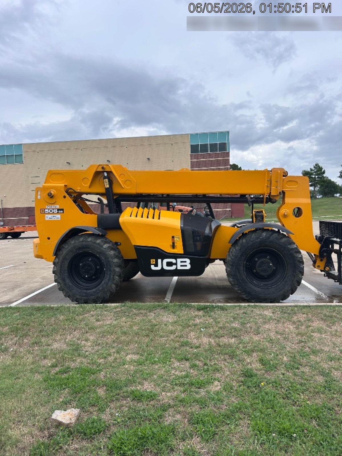2023 JCB 506-36
