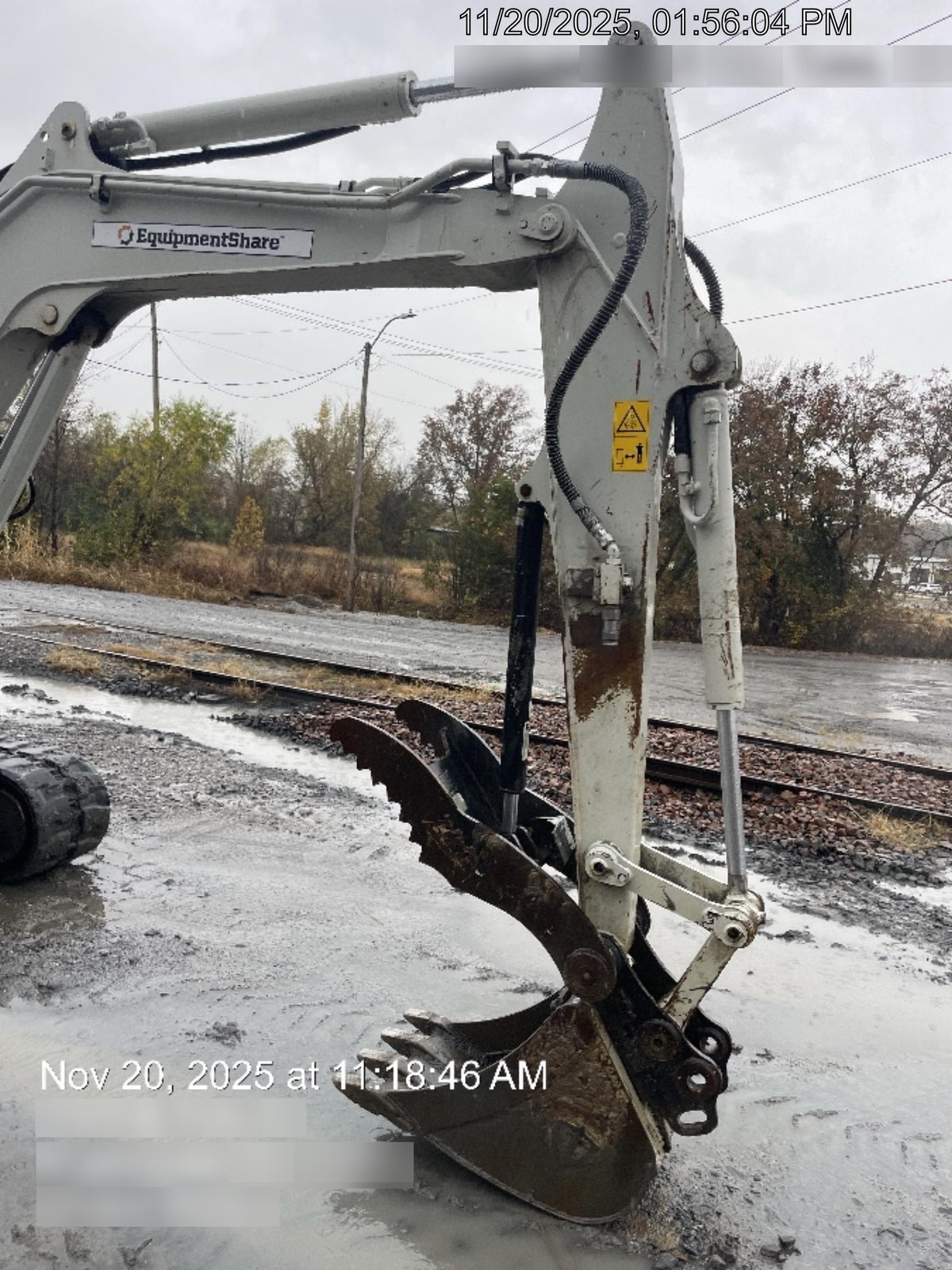 2023 TAKEUCHI TB250-2CR