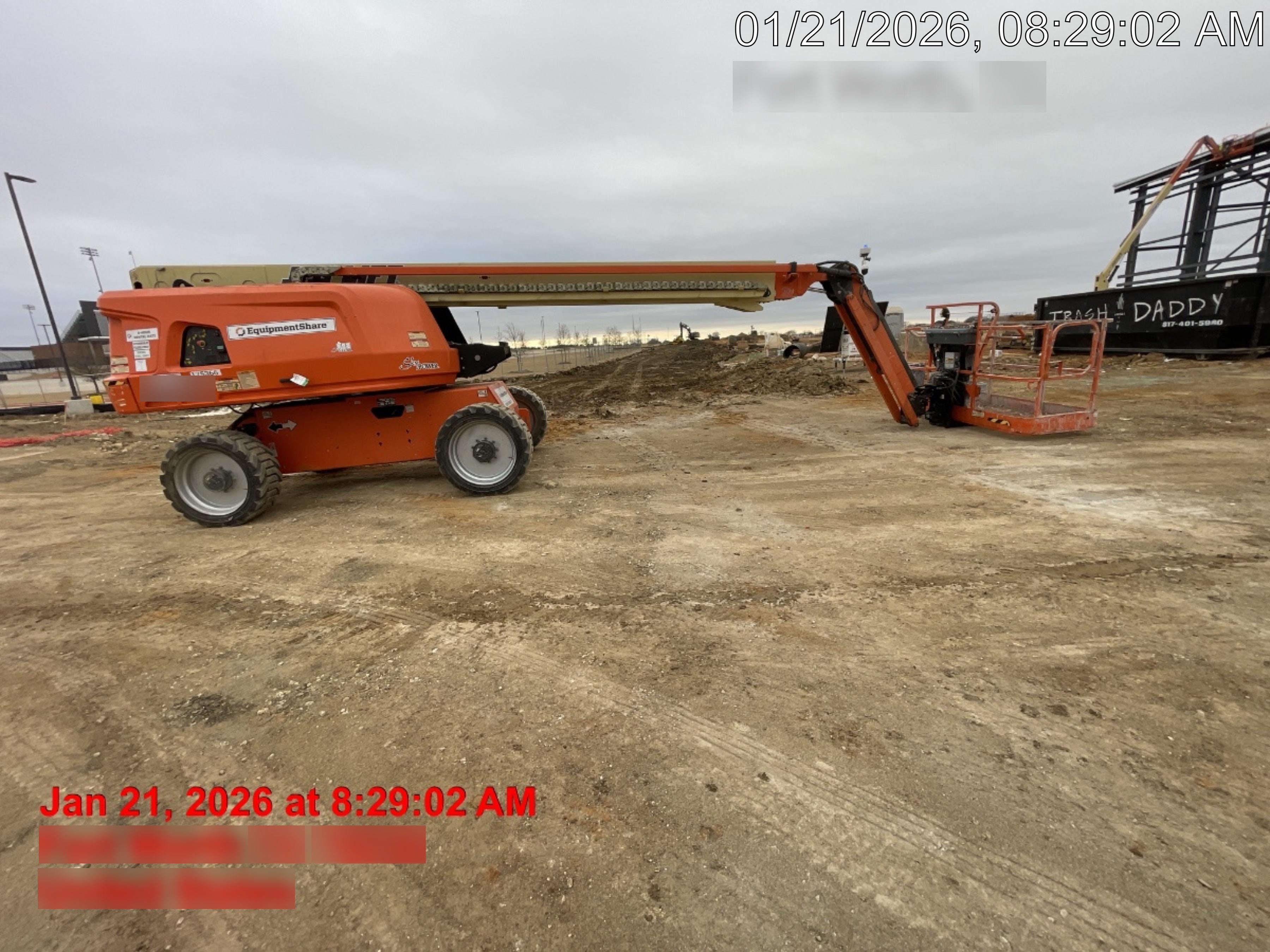 2023 JLG 660SJ