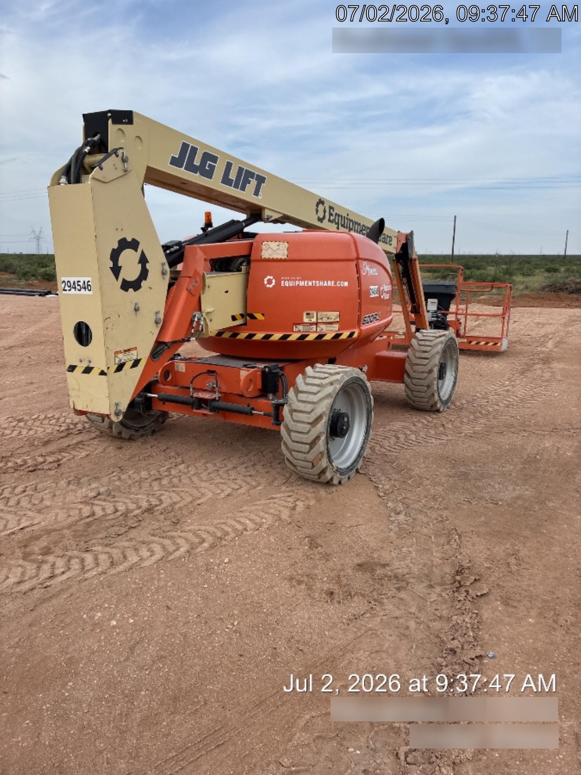 2023 JLG 600AJ